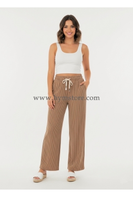 PANTALÓN DE PIERNA AMPLIA CAFÉ CLARO
