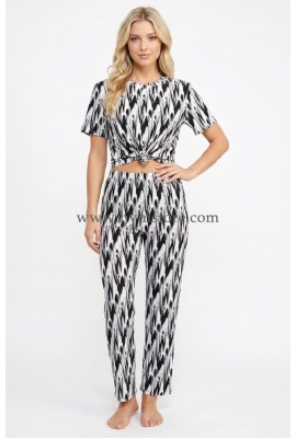 CONJUNTO PANTALÓN Y BLUSA