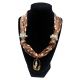 COLLAR EN SEDA CON ACCESORIOS