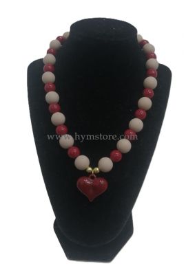 COLLAR BOLAS DE CHICLE Y DIJE CORAZÓN
