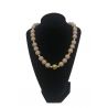 COLLAR BOLAS DE CHICLE CON DETALLES DE ACERO